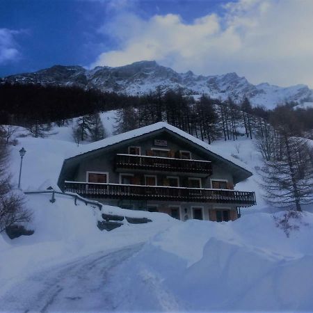 Maison Des Myrtilles Otel Valgrisenche Dış mekan fotoğraf